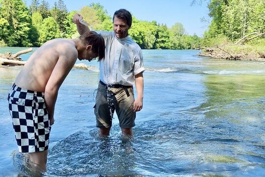 Positives Damjan Pfarrer Taufe 3