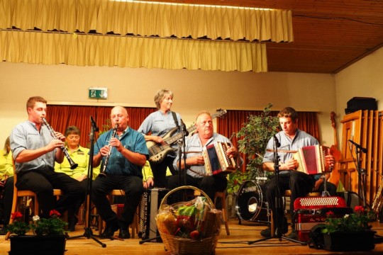 987FB95905BB4FE290EA74AFDDEA1BC3