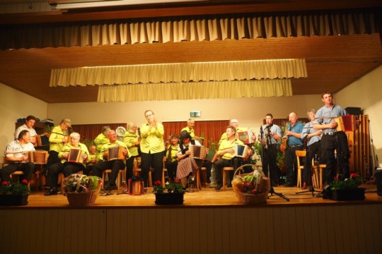 CEDDA37A51FD4E4889151B8A1F586F97