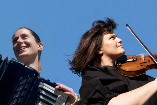 26-09-04_Bild-Violine-Akkordeon.jpg