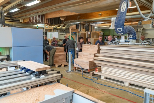 B-E_TagderoffenenT&uuml;r-23