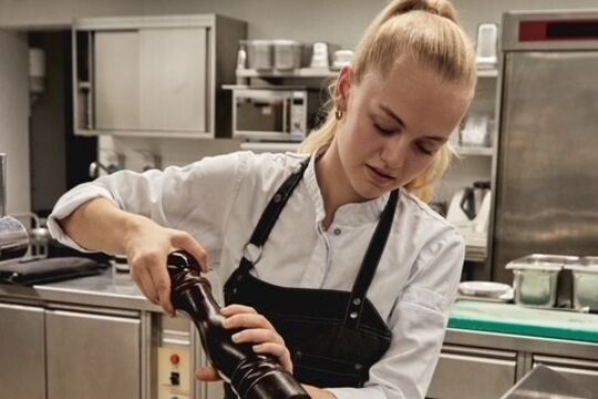 Positives Spitzenköchin Céline Grossmann zvg