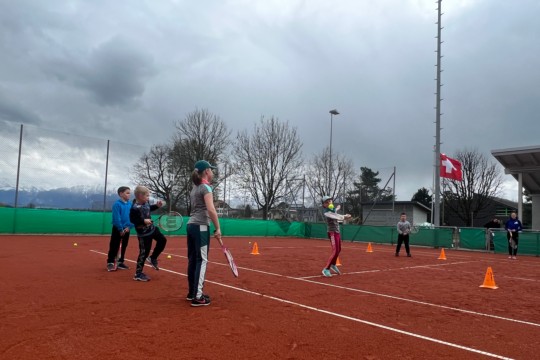 AF2EE8D9-25CF-4A08-B75A-5A71096D3569