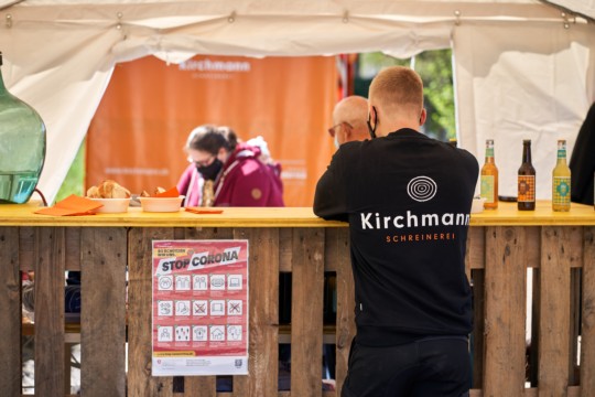 Tag der offenen T&uuml;r 100