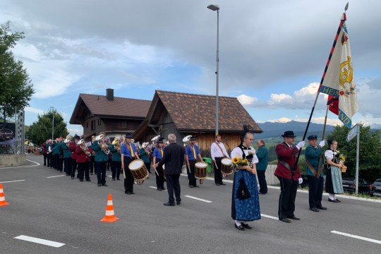 6C476BF3-915B-446E-BAC8-C9BEECAE521C