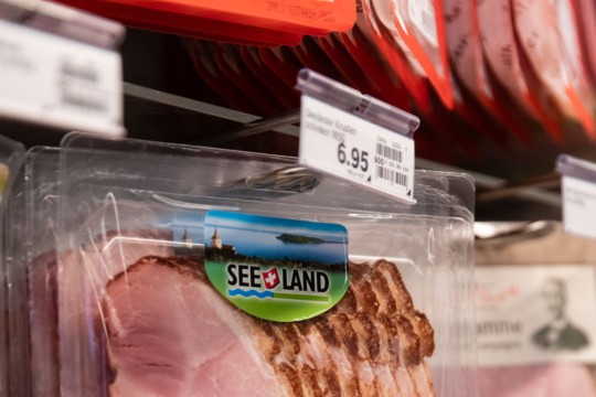 039_Coop_Deisswil_171020