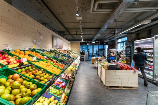 074_Coop_Deisswil_171020