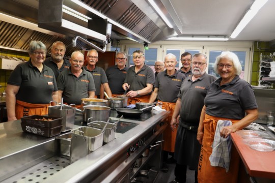 Das K&uuml;chen-Team der Senioren-Beiz