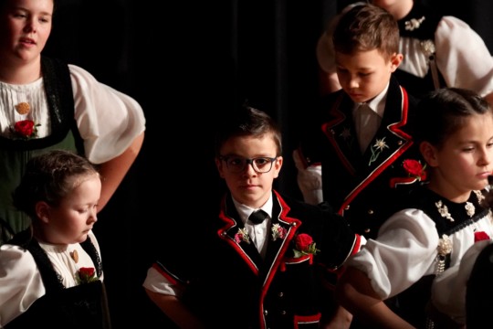 20240204_120216000_iOS