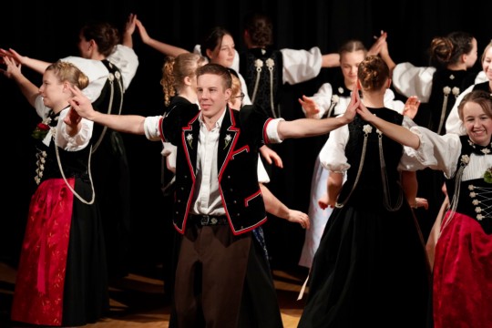 20240204_123405000_iOS 1