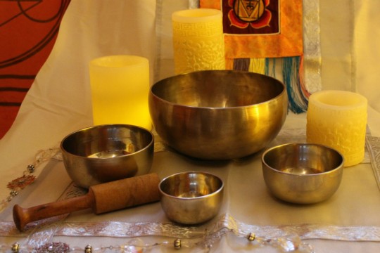 singing-bowl-233989_1920.jpg