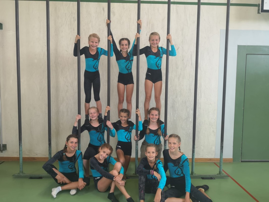 K2_Michelle Gafner_Lena Glauser_Lya von Arx_Livia Hodel_Rahel Liechti_Flavia Rieben_Emelie Furrer_Ronja Roth_Aiyana Gosteli_Yaelle Engriser