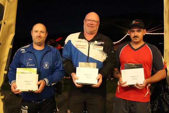 Einzelsch&auml;gerwertung 2 St&auml;rkeklasse vlnr L&uuml;thi Heinz_Hofer Michael_Str&auml;hl Claudio